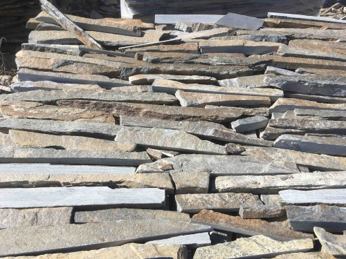 Горбушка златолит мультиколор для облицовки купить в Когалыме