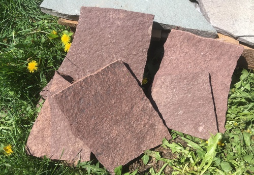 Плитняк лемезит бордовый для цоколя 1,5-2 см купить в Когалыме