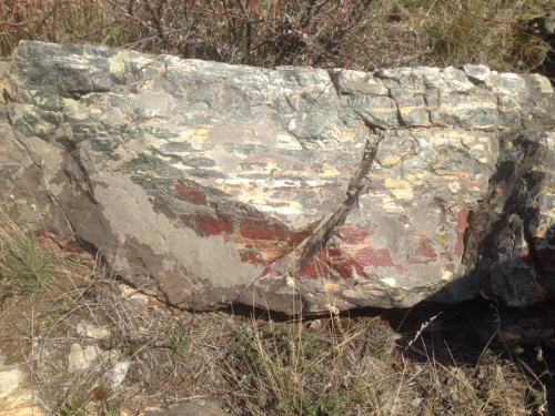 Гигантские зелёные валуны для ландшафтного дизайна весом более 5 тонн купить в Когалыме