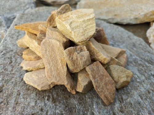 Златолит жёлтый декоративная каменная крошка купить в Когалыме