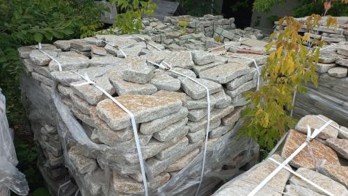 Гранитный плитняк галтованный для парковки купить в Когалыме