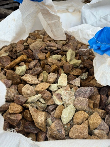 Златолит персиковый декоративная каменная крошка купить в Когалыме